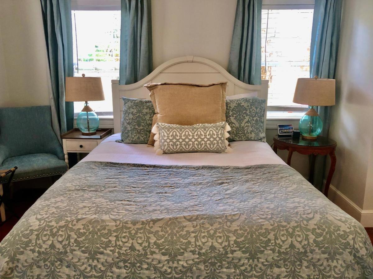 Daybed With Trundle In The Beautiful Ashley Inn 4 Blocks From King St Charleston Exteriör bild