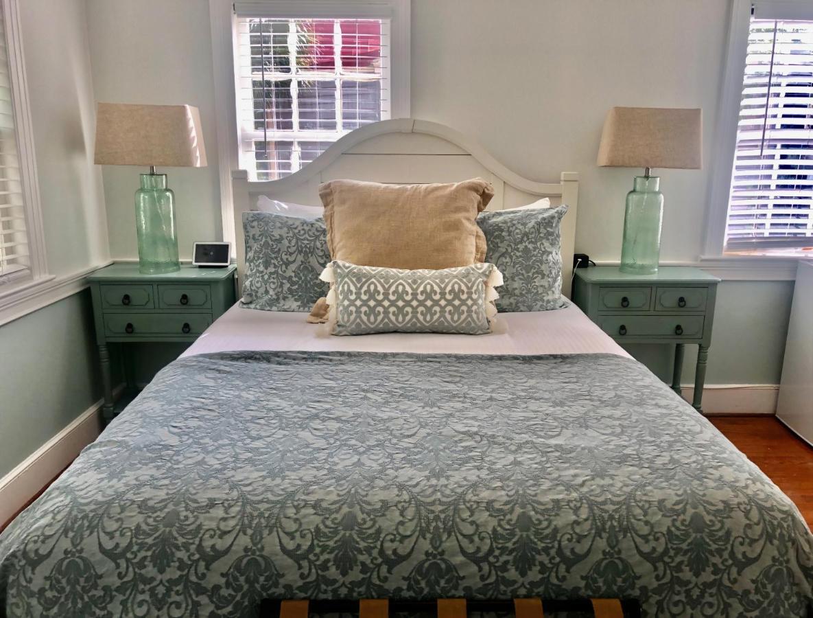 Daybed With Trundle In The Beautiful Ashley Inn 4 Blocks From King St Charleston Exteriör bild