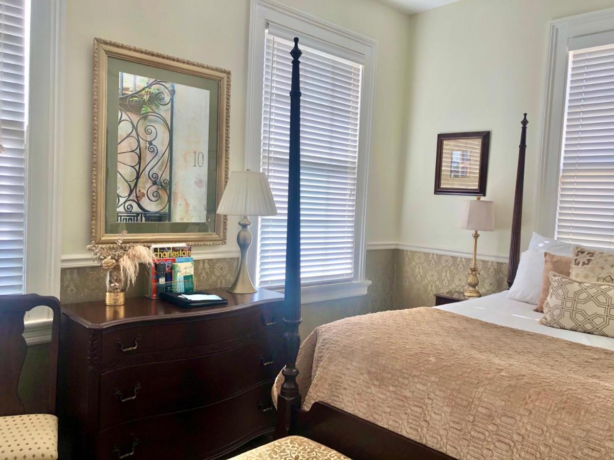Daybed With Trundle In The Beautiful Ashley Inn 4 Blocks From King St Charleston Exteriör bild