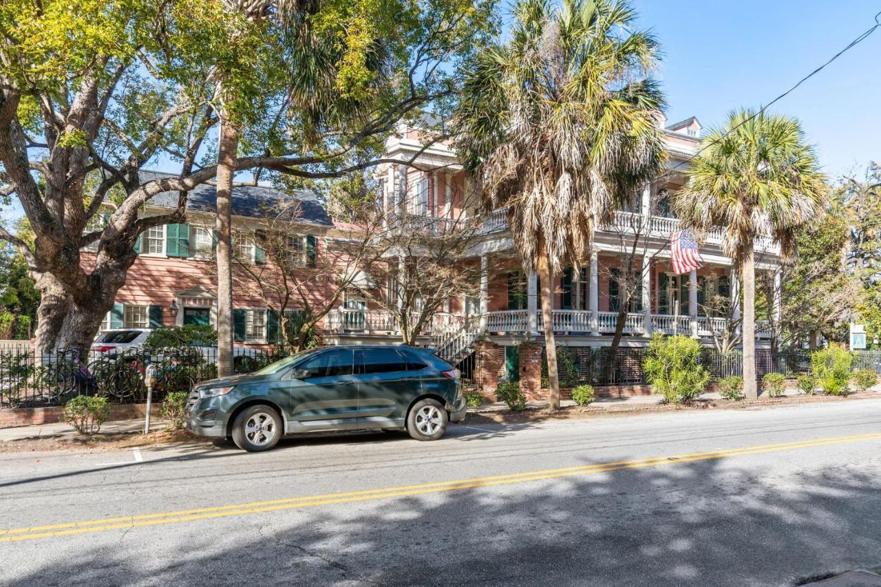 Daybed With Trundle In The Beautiful Ashley Inn 4 Blocks From King St Charleston Exteriör bild