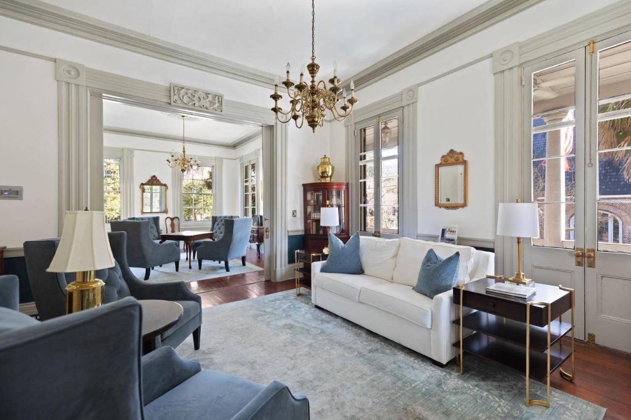 Daybed With Trundle In The Beautiful Ashley Inn 4 Blocks From King St Charleston Exteriör bild