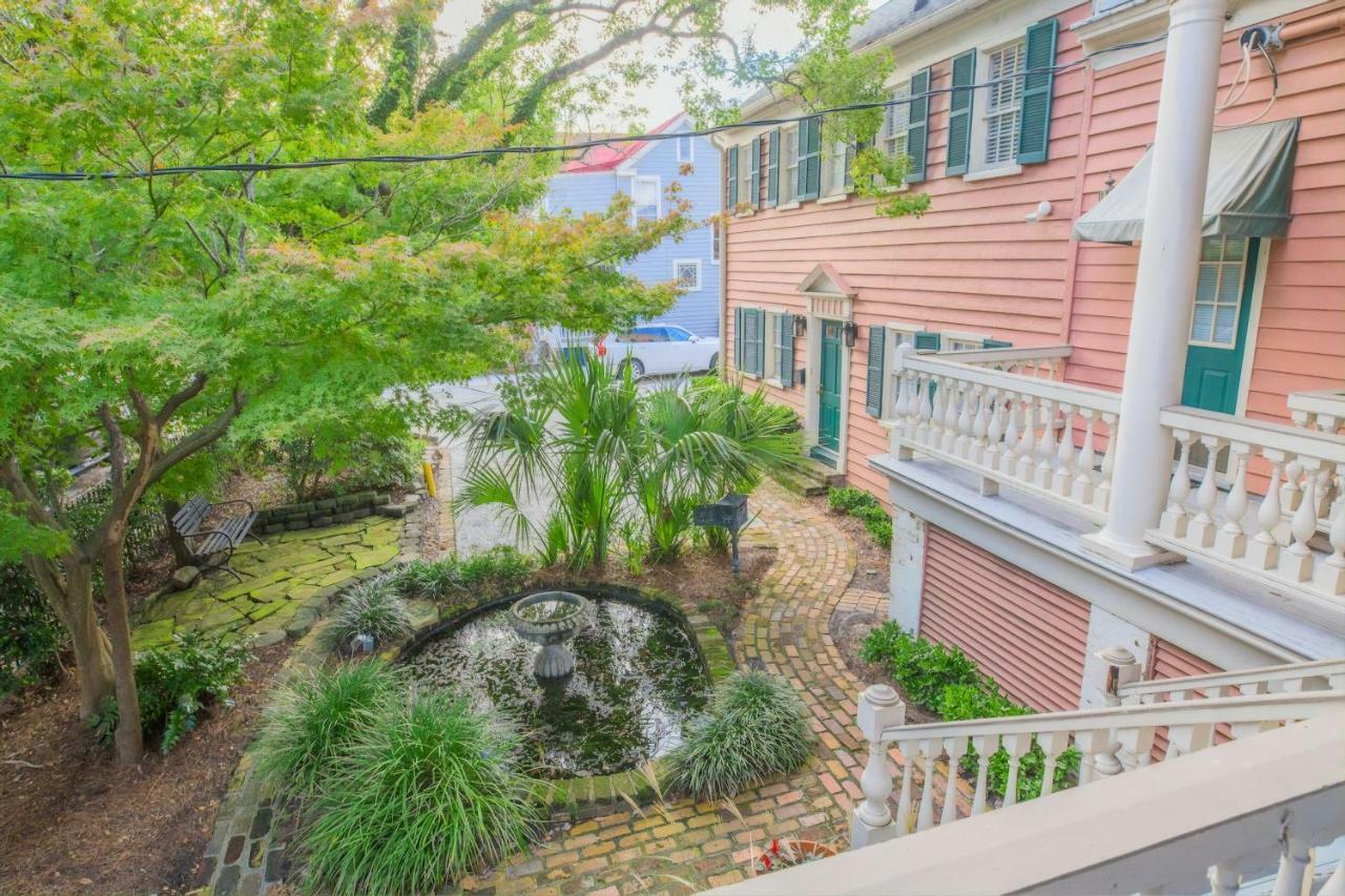 Daybed With Trundle In The Beautiful Ashley Inn 4 Blocks From King St Charleston Exteriör bild